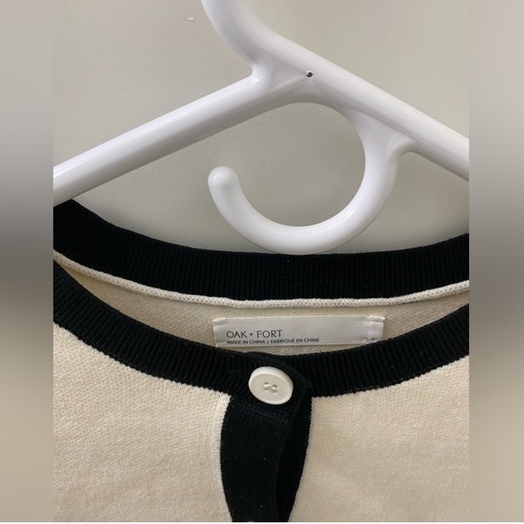 Oak and fort cardigan minimalist style NWOT - Picture 4 of 4